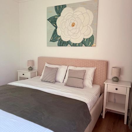 Apartamento Aman 20 Craiova Exterior foto